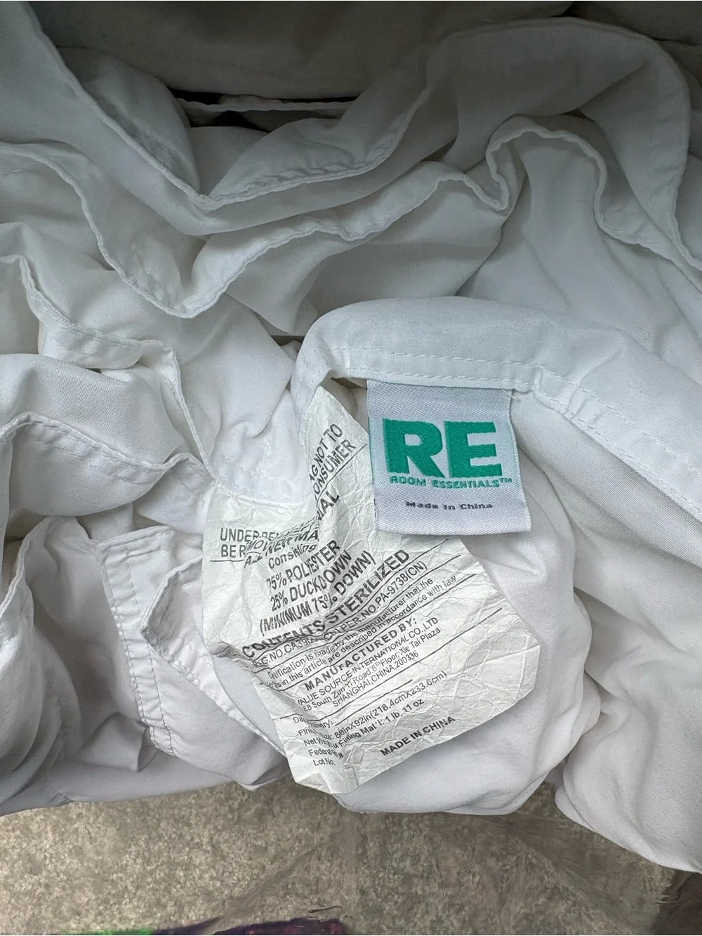 White Duvet Full/Queen w/Storage Bag